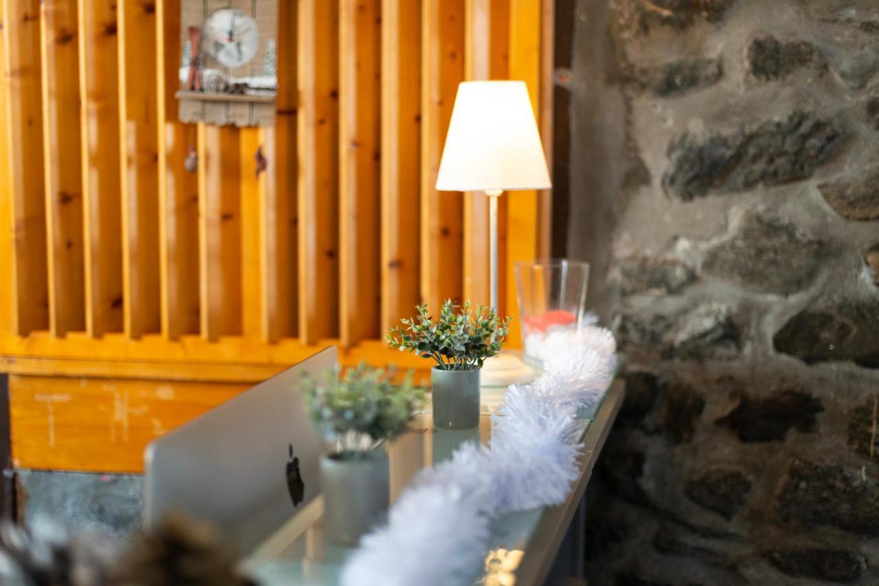 Hotel Le Genepi Мерибель Экстерьер фото
