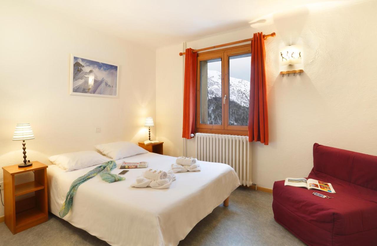 Hotel Le Genepi Мерибель Экстерьер фото